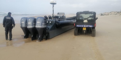 Detectada embarcação de alta velocidade na ilha da Culatra em Faro