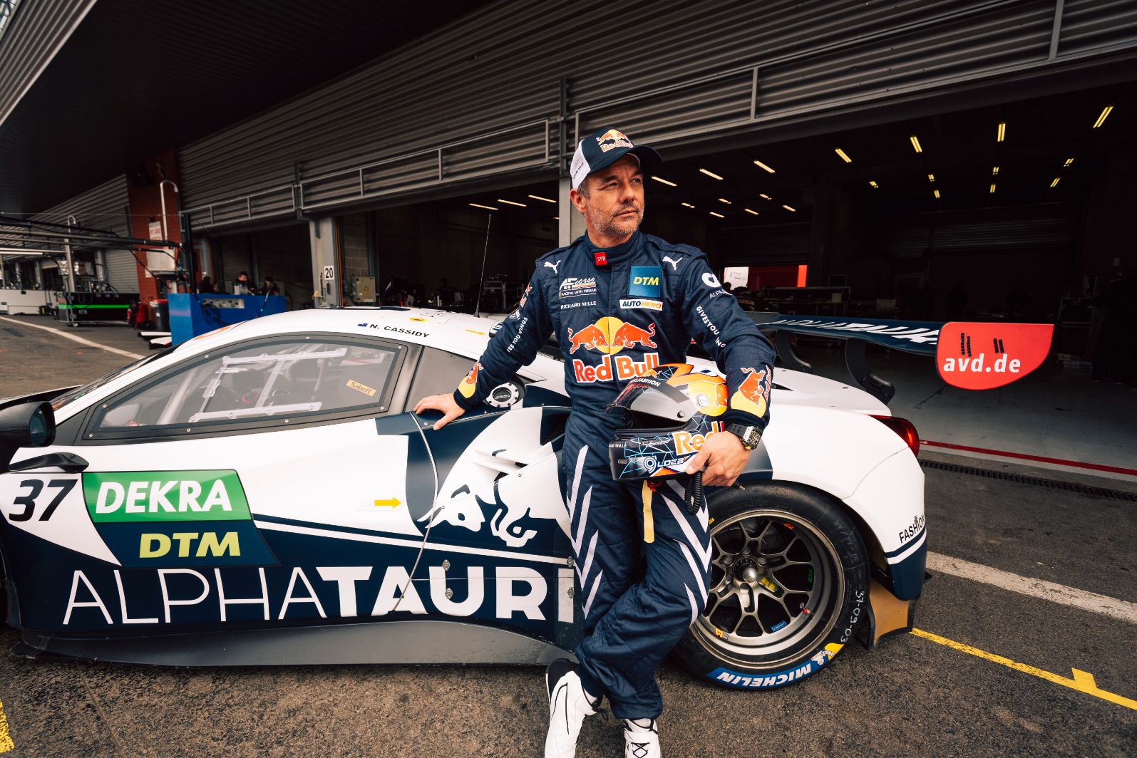 Sébastien Loeb, o nove vezes Campeão do Mundo de Rally estreia-se em Portimão, no DTM