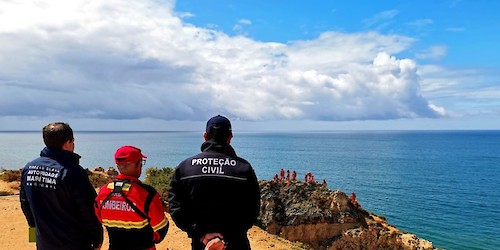 Autoridade Marítima Nacional participa em exercício de resgate em arriba em Lagos