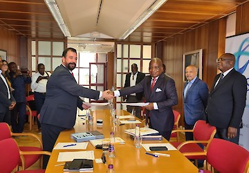 Protocolo entre Associação Empresarial de Sines e Porto de Luanda assinado no Porto de Sines