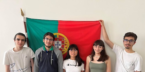 Olimpíada Internacional de Física: Medalha de Bronze e quatro Menções Honrosas para a equipa portuguesa