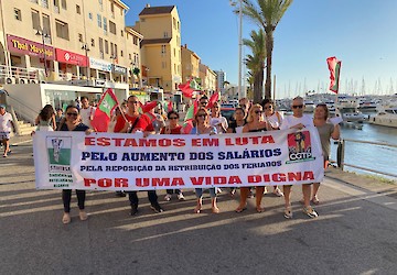PCP solidário com a luta dos trabalhadores do Turismo por melhores salários e mais direitos