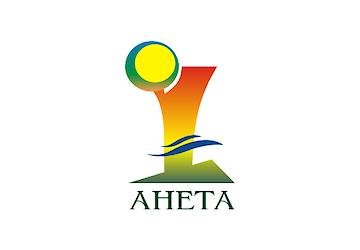 AHETA assina protocolos com empresas para apoio aos seus associados