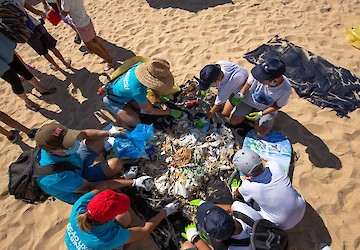 Acções no Algarve - Fundação Oceano Azul associa-se a mais de 100 acções de limpeza
