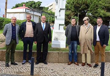 Faro já tem monumento de homenagem ao estudante