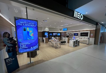 Conceito de Loja de Proximidade da Altice Portugal na nova Loja MEO Albufeira Shopping