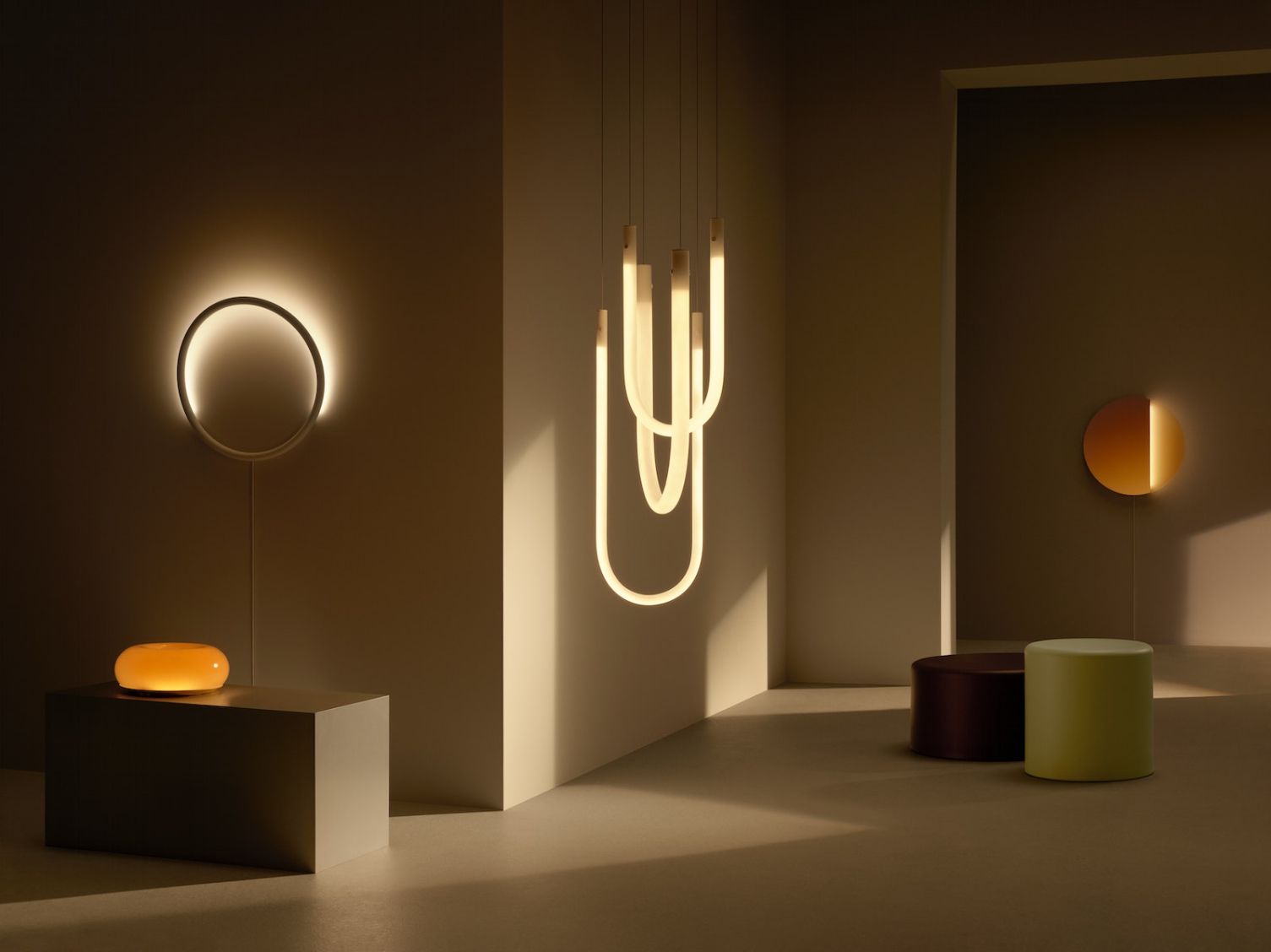 IKEA lança a coleção VARMBLIXT que explora o poder entre a forma e a luz