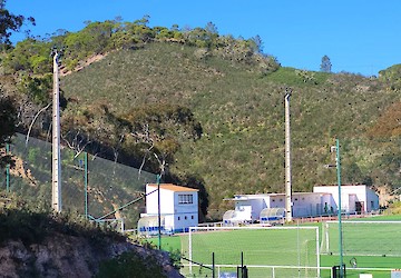 Município de Aljezur lança empreitada para iluminação do campo de futebol municipal e do polidesportivo da Carrapateira, com sistema led