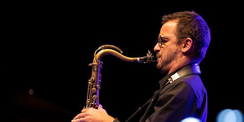 Geopalcos fecha com acordeão “Aenigmático” e Orquestra de Jazz do Algarve