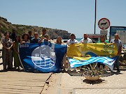 Bandeiras Azuis já estão hasteadas nas praias de Vila do Bispo - 1