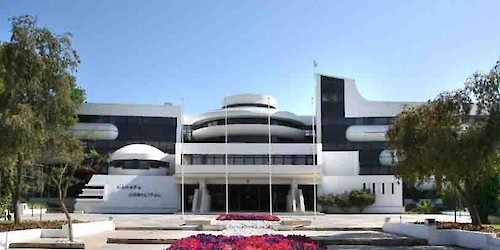 Câmara Municipal de Albufeira delibera aprovar bolsas de estudo para ensino superior no valor de 231 mil euros