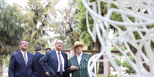 Escultura de Pedro Cabrita Reis inaugurada no Jardim da Alameda