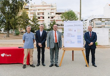 Assinado contrato para construção da Escola Básica Afonso III em Faro