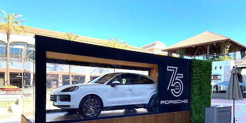 Porsche escolhe Forum Algarve para exposição do novo modelo Cayenne