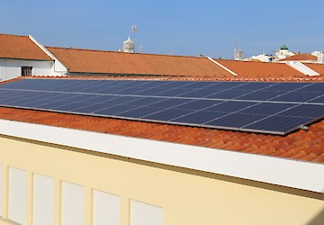 Vila do Bispo instala painéis fotovoltaicos nos edifícios públicos