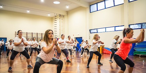 Pela prevenção do cancro da mama, Castro Marim juntou-se para mega aula de fitness