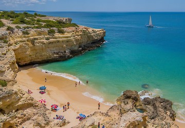 Algarve leva praias, vinhos, natureza e cultura à FITUR