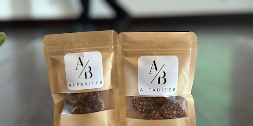 Alfarroba do Algarve dá origem a produtos gastronómicos inovadores