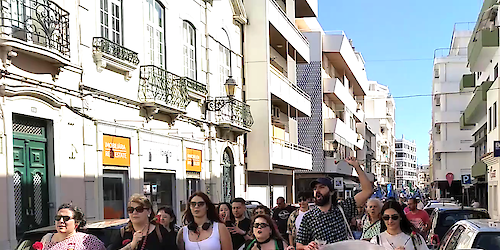 PCP - 25 de Abril enche as ruas de cidade de Faro