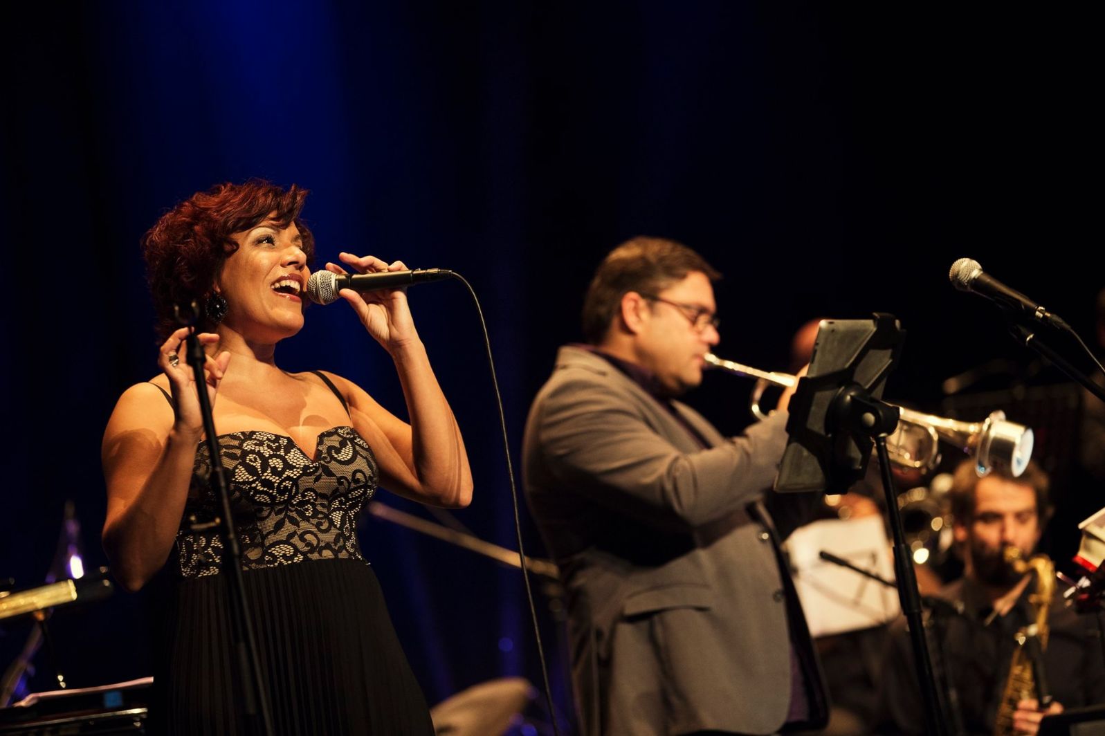 Maio | Fusion & Beyond: Ana Rita Inácio, Armindo Neves juntam-se à Orquestra de Jazz do Algarve