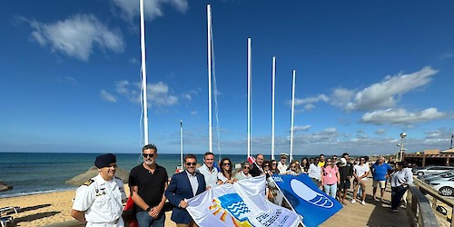 Praias do concelho de Faro receberam bandeira azul