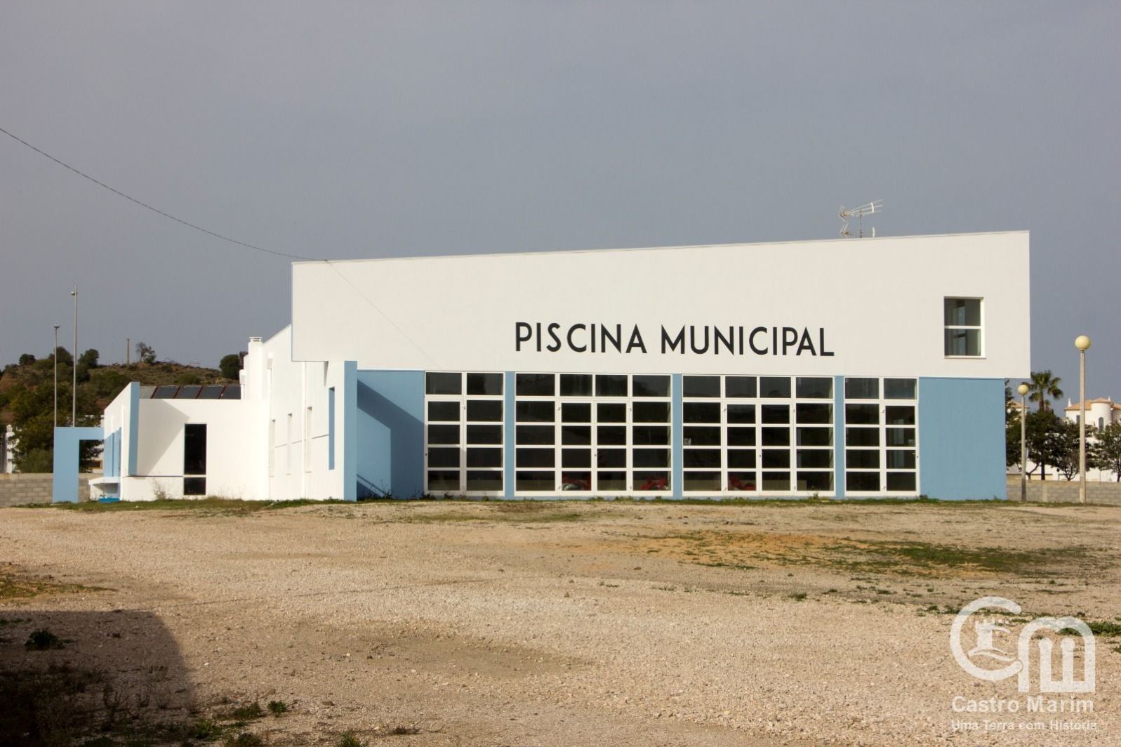 Piscina Municipal de Castro Marim reabre após investimentos e obras de requalificação