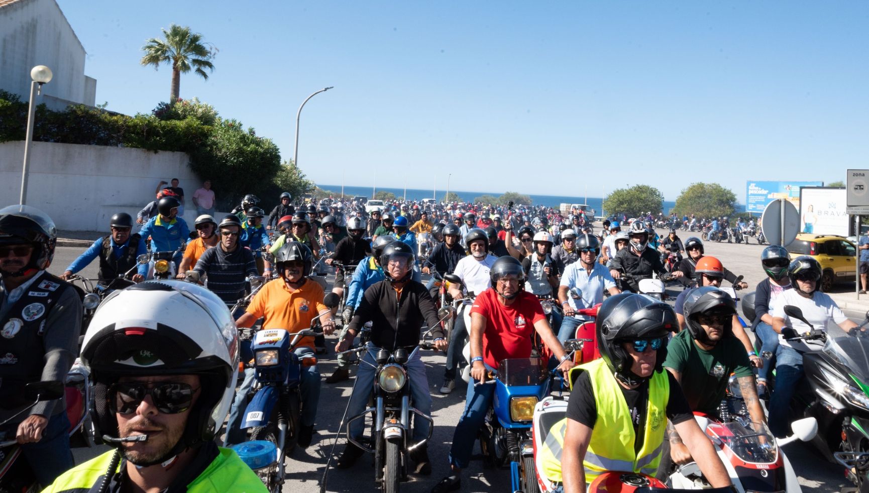 Encontro Solidário de Motorizadas Antigas juntou mais de três centenas na Guia