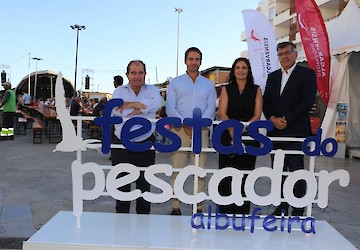 Festas do pescador de Albufeira voltam a ser um sucesso