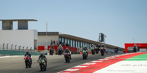 Motos em pista: Nacional de Velocidade cumpre segunda ronda no Algarve