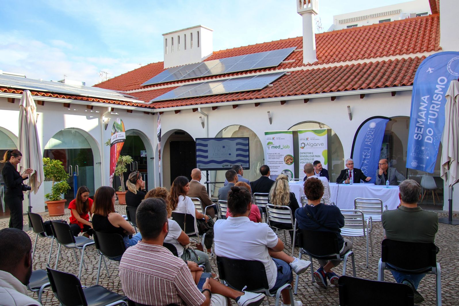 Vila Real de Santo António cria “bairro digital” para dinamizar comércio do centro histórico