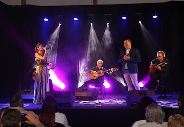 Noite de Fados em Sagres recebeu Mafalda Vasques e Luís Saturnino