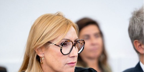 PSD : Ofélia Ramos “ Orçamento não ignora o Algarve, faz da região prioridade.”