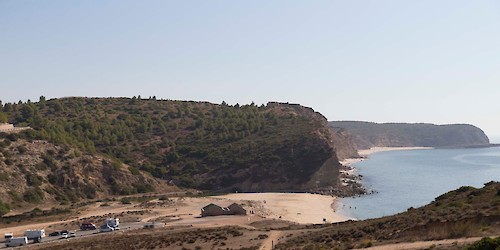 3 Praias de Vila do Bispo interditas a banhos devido ao derramamento de crude