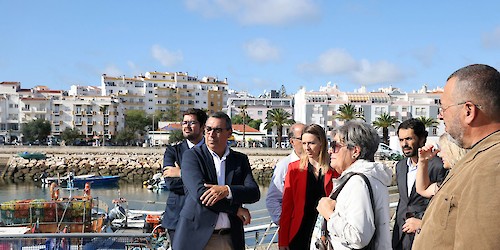 Lagos recebeu a visita da Secretária de Estado das Pescas