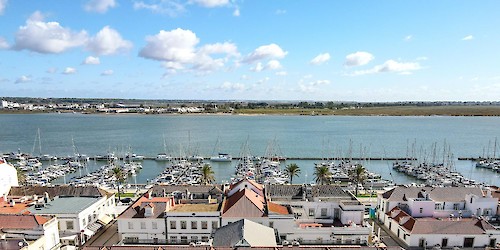 Vila Real de Santo António Reduz Passivo Exigível em 34,5%  e Consolida Contas Municipais com Resultados Históricos