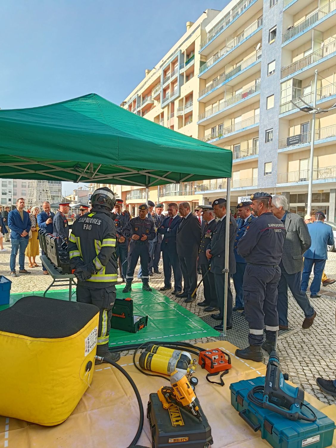 Companhia de Sapadores Bombeiros de Faro celebrou 142 anos com olhos postos no futuro