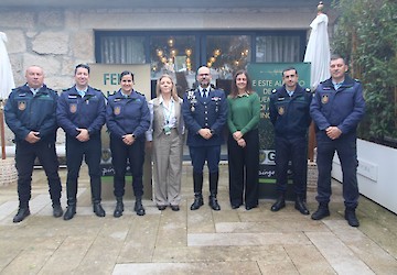 GNR e Pingo Doce promovem almoço de Natal para 100 idosos em Bragança