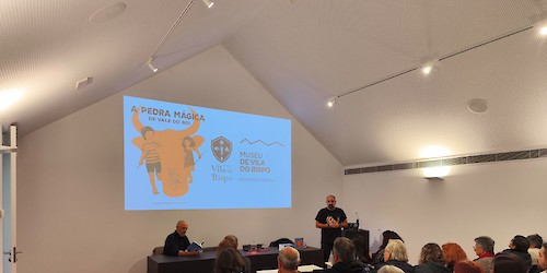 Apresentação do livro infantojuvenil “A Pedra Mágica de Vale de Boi”