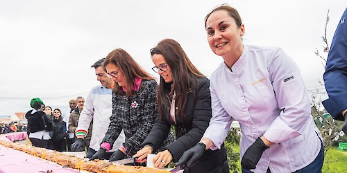 Tradições da serra levaram multidão a mais uma edição do Festival das Amendoeiras em Flor do Algarve