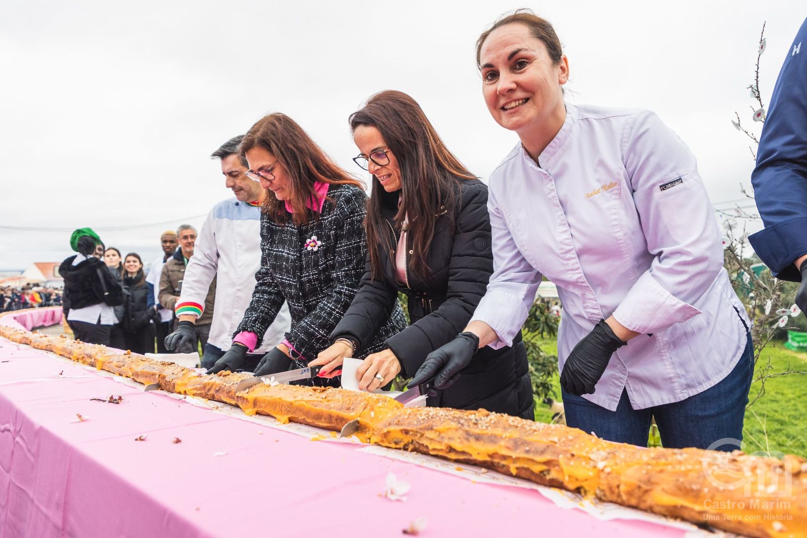 Tradições da serra levaram multidão a mais uma edição do Festival das Amendoeiras em Flor do Algarve