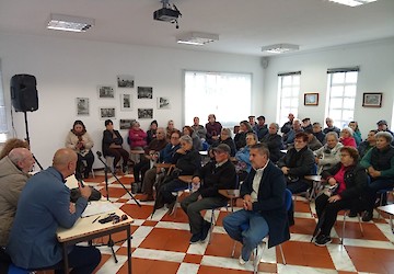 Deputado do PCP, António Filipe em visita pela região do Algarve