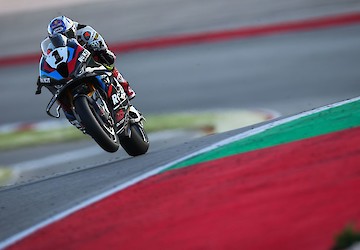 Toprak Razgatlioglu quebra recorde em Portimão no segundo dia de testes do Superbike