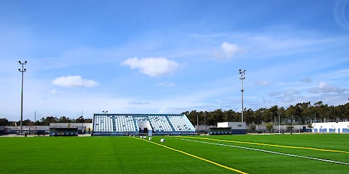 Câmara Municipal de VRSA investe 149 mil euros no novo relvado do Complexo Desportivo de Monte Gordo