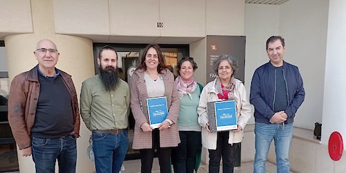 A Mandatária Regional da CDU fez hoje a entrega da lista às eleições Legislativas de 18 Maio
