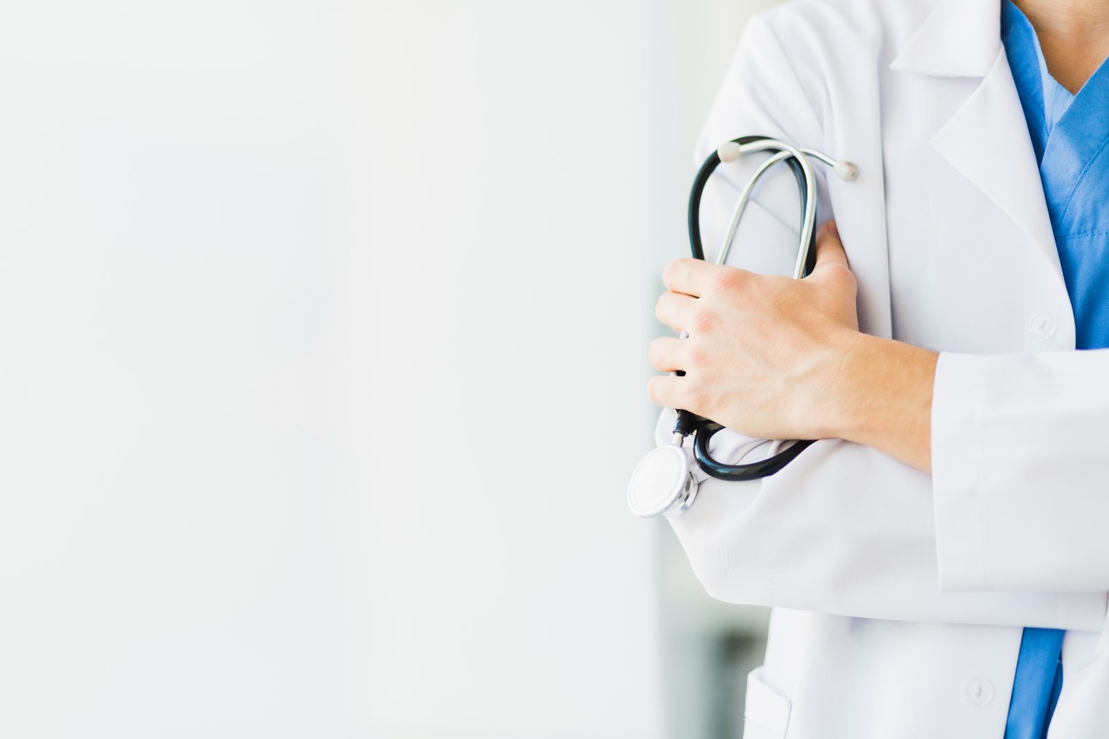ULS Algarve promove campanha de vagas para contratação de médicos