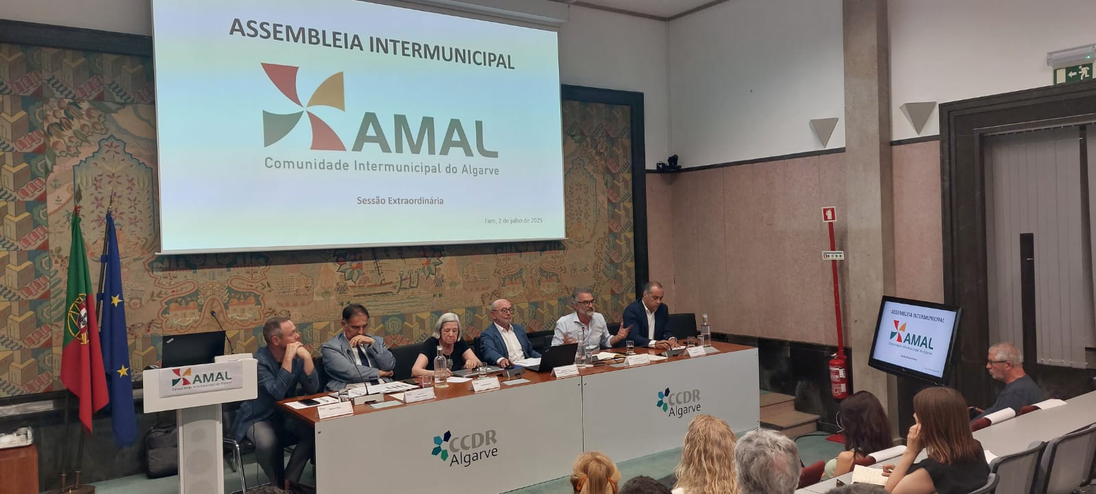 Reunião Extraordinária da Assembleia Intermunicipal debateu a Habitação no Algarve
