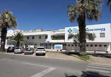 Município protesta pela insuficiência dos equipamentos a funcionar no Hospital Terras do Infante