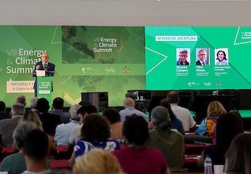 Pavilhão 25 de Abril em Almancil recebeu “Summit” para debater energia e clima