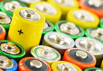 Escolas de Faro recolheram mais de 52 toneladas de pilhas, lâmpadas e equipamentos elétricos usados no último ano letivo