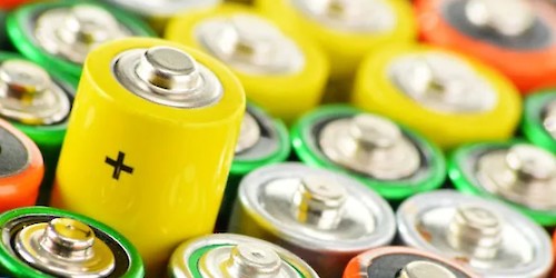 Escolas de Faro recolheram mais de 52 toneladas de pilhas, lâmpadas e equipamentos elétricos usados no último ano letivo